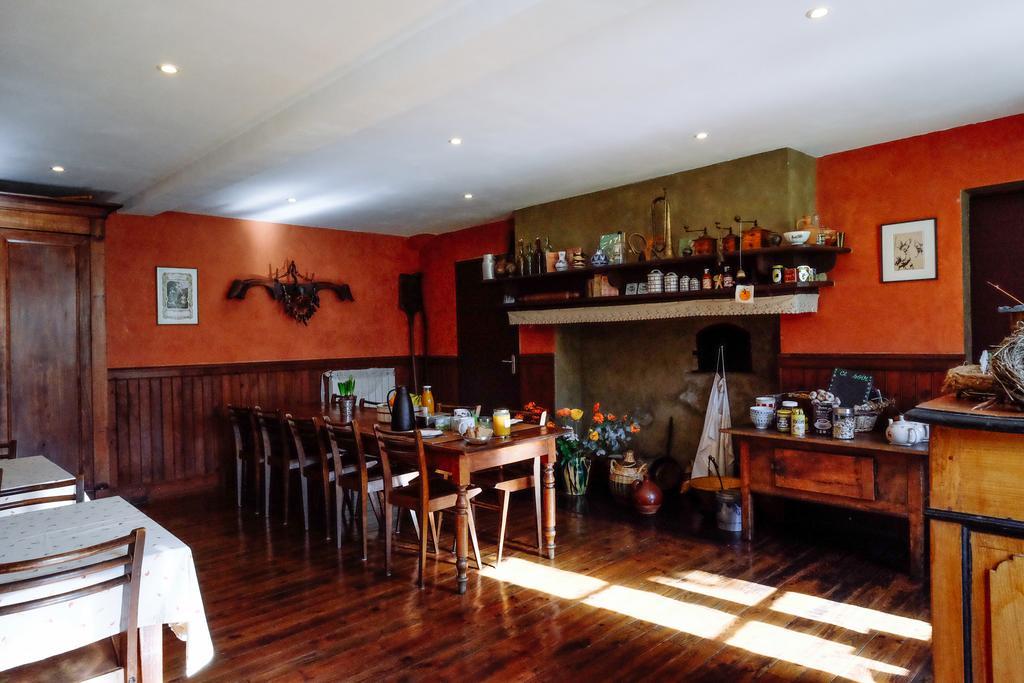 Bed and Breakfast Le Poujastou Juzet-de-Luchon Exterior foto